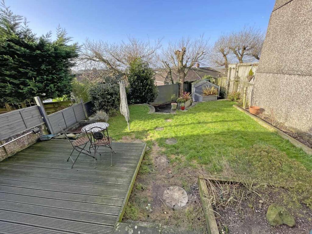 Dayton Close 51 Garden 3.jpg