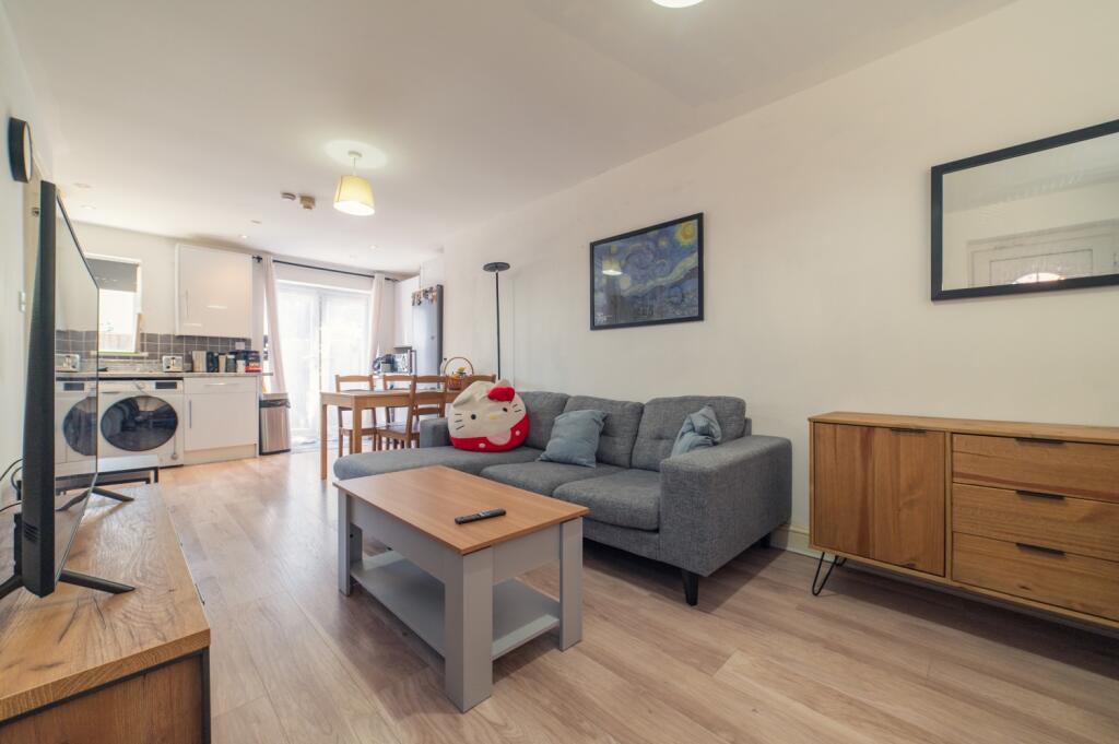 Call 02920_454555 to secure your viewing_1