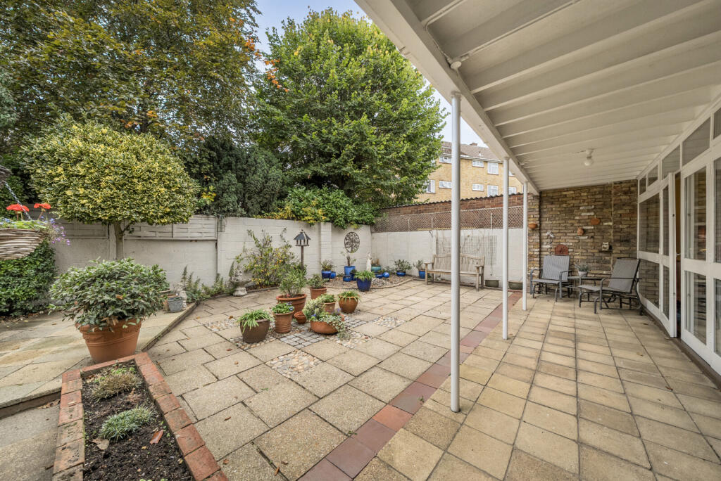 1371998-11-68f8f8...