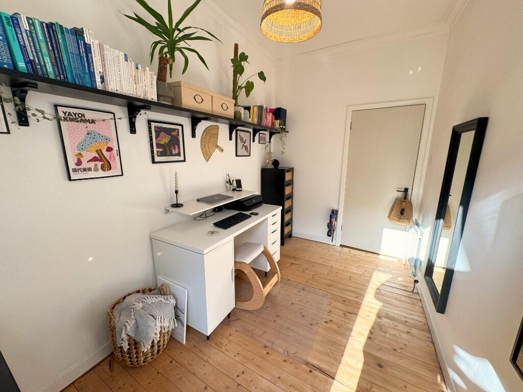 Bedroom 2 (2)
