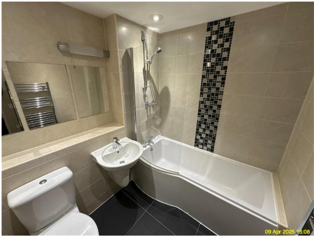 40 pickerel bathr...