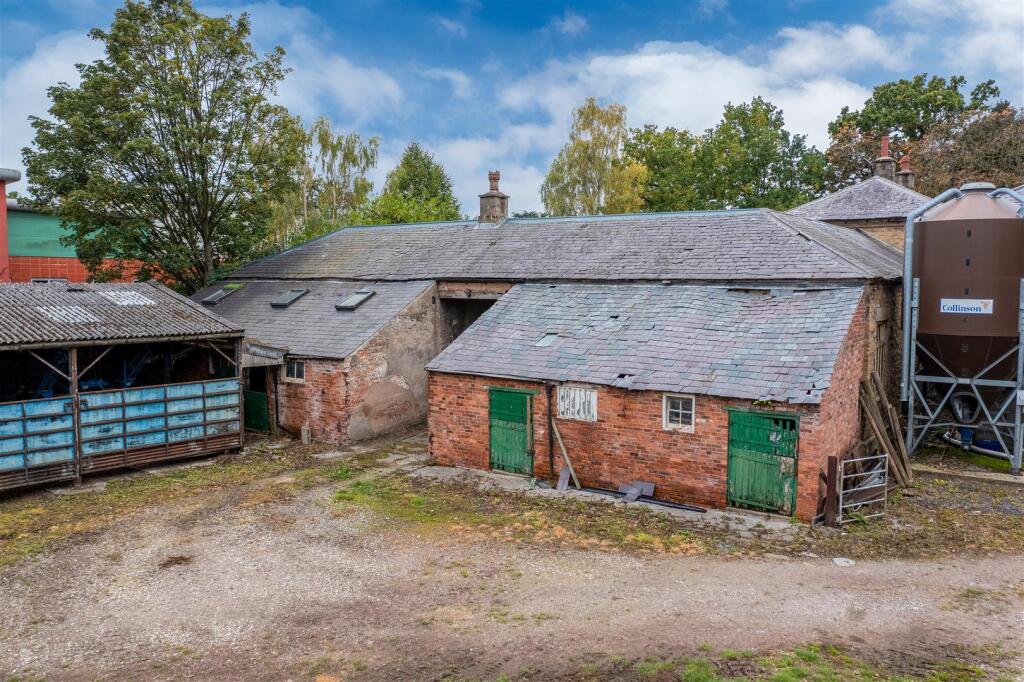 Hall Farm Alfreton-44.jpg