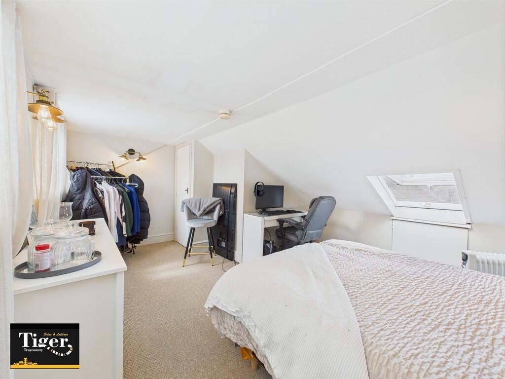 CAM03440G0-PR0311...