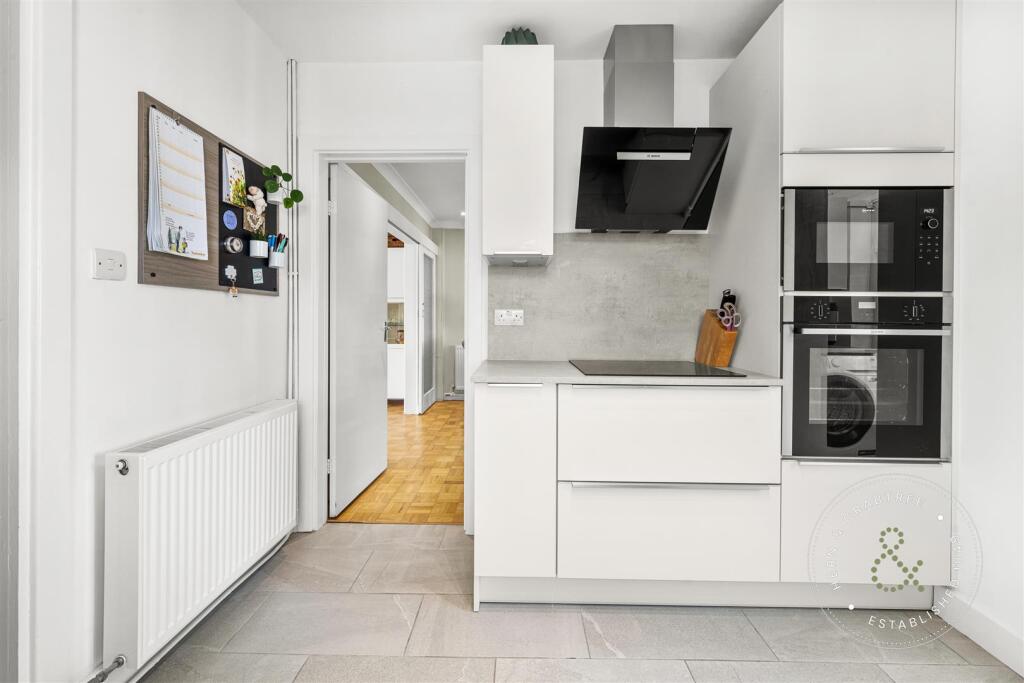 Heol Erwin, Rhiwbina (16).jpg