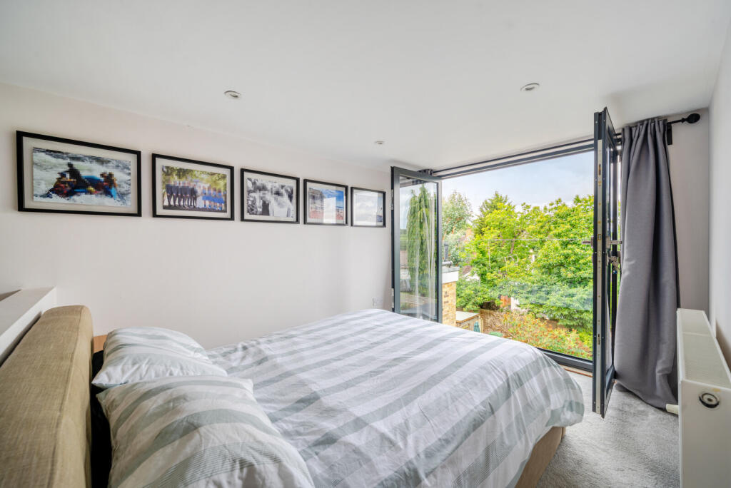 1319580-28-686b9a...