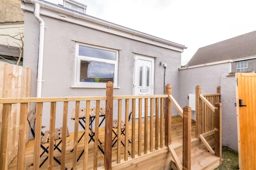 Flat 4 Flats 1-4 at 81 Devon Road Bristol BS5 6ED 