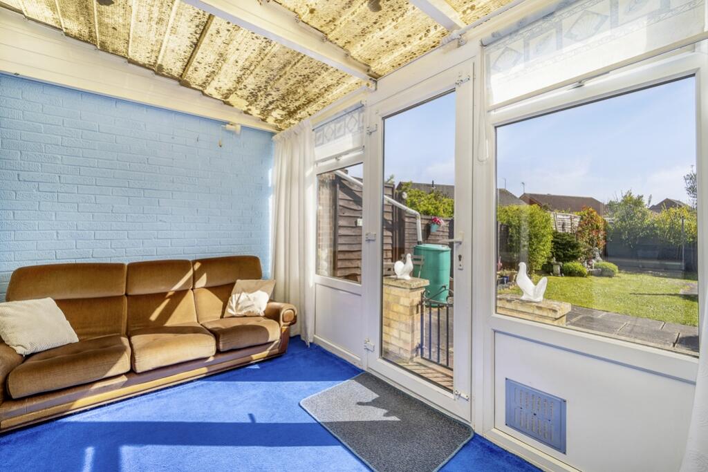 2 Drury Lane (Bicker)-19