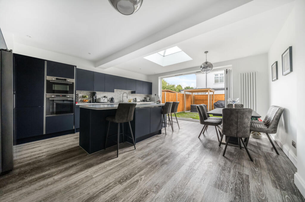 1328932-13-6887b4...