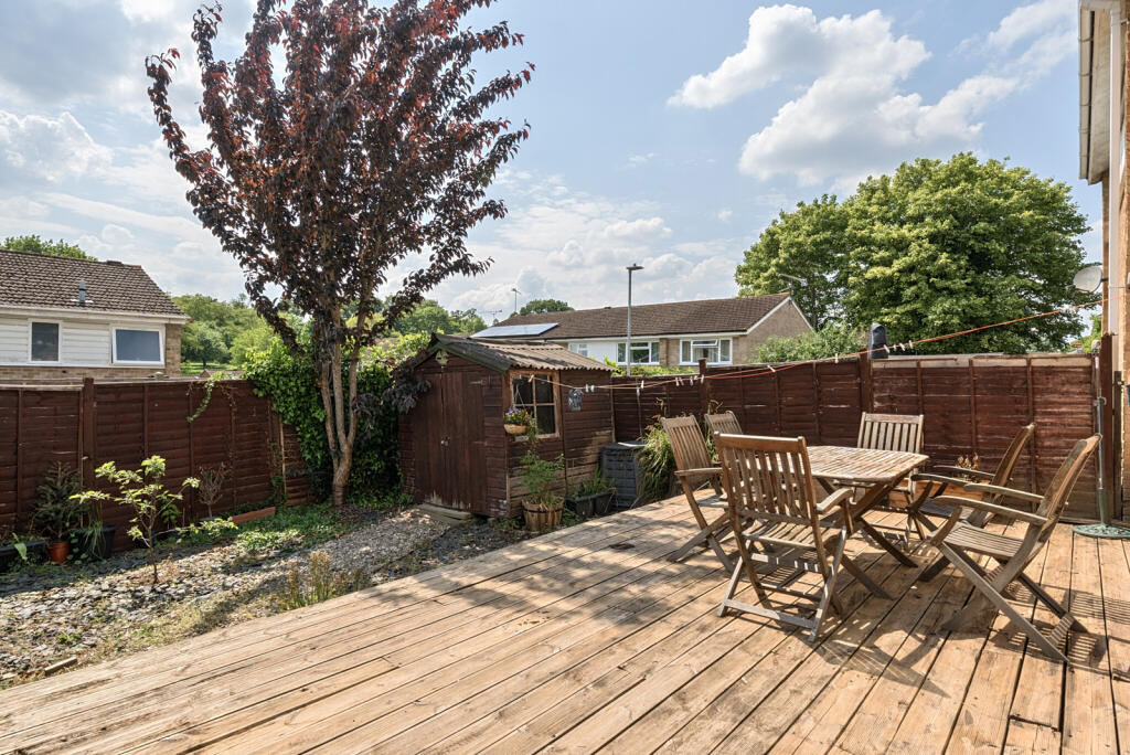 47-682384becca87-...