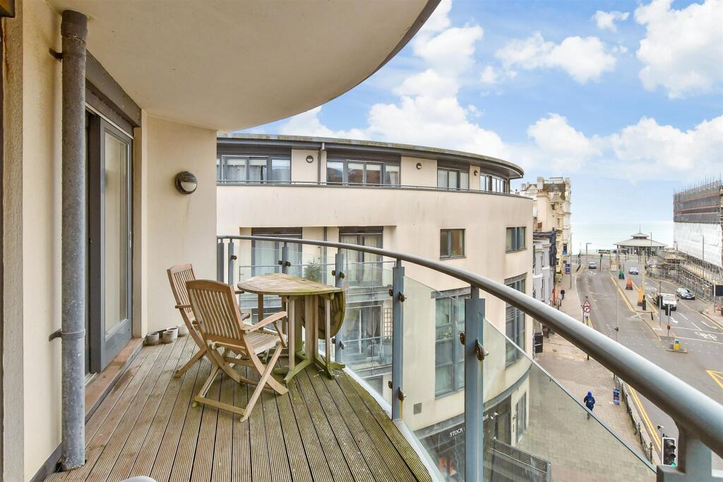 Balcony / Terrace