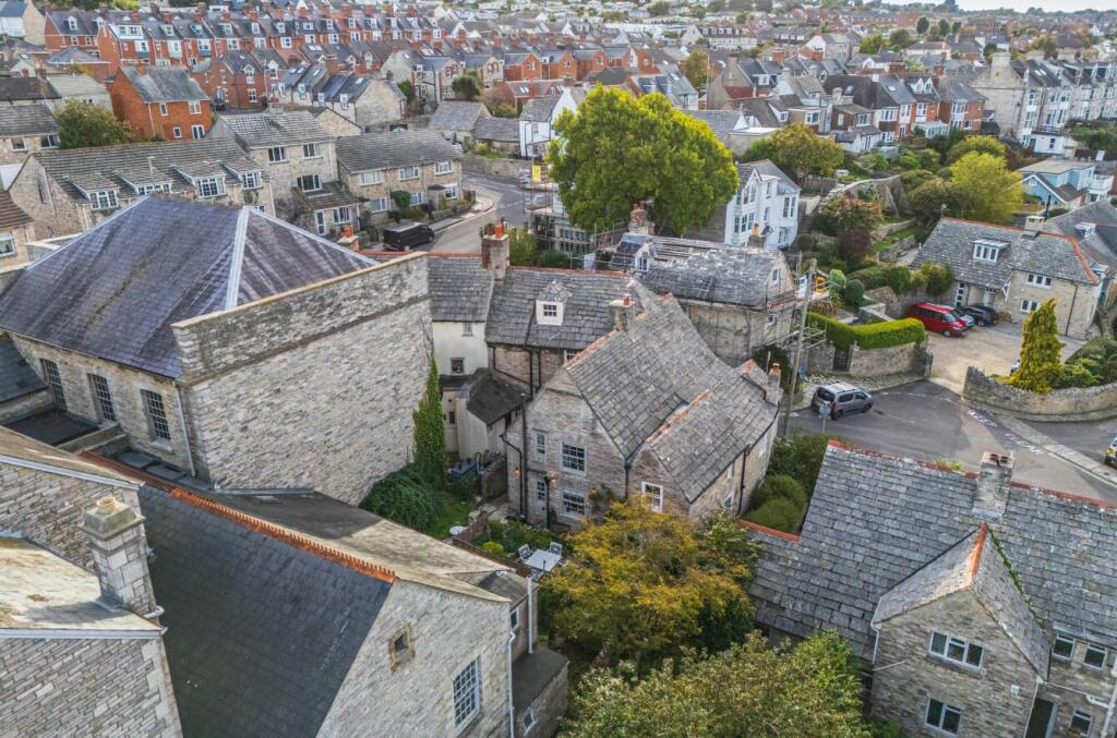 1359409-DJI_20250929163418_0613_D (1).jpg