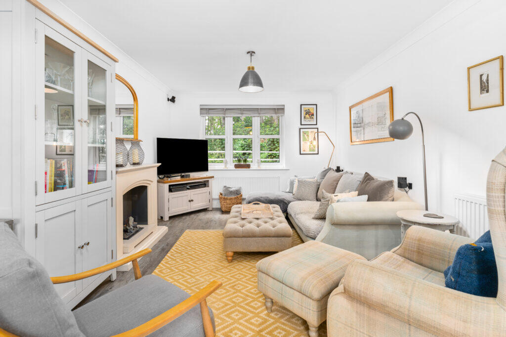 Bismore Road, Banbury, OXON, OX16