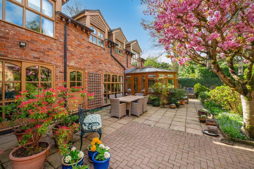patio.jpg