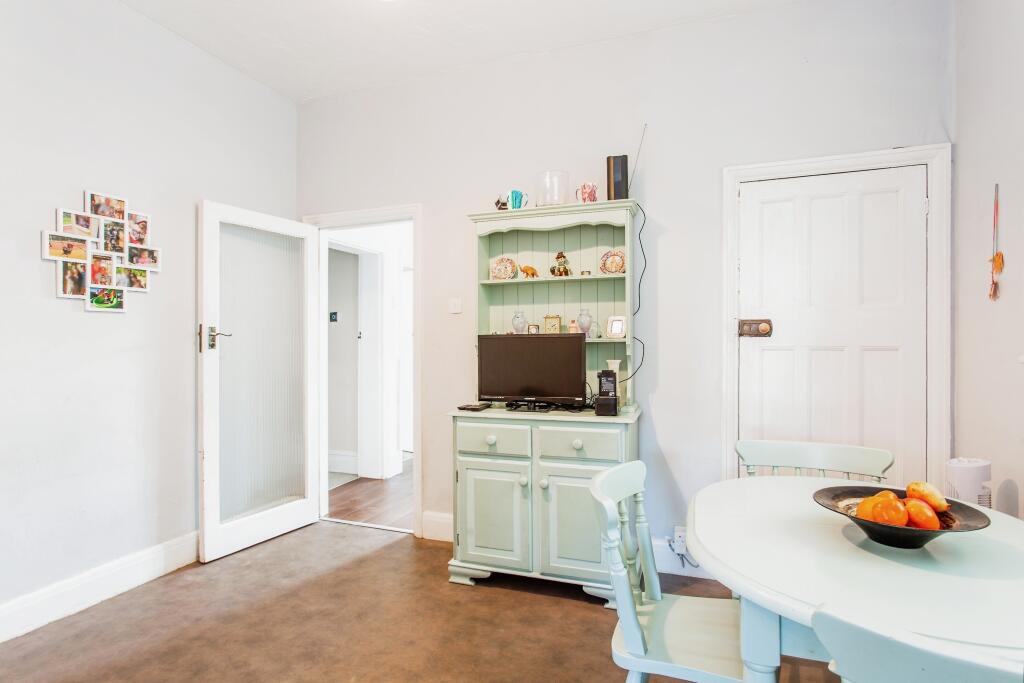 Breakfast Room
