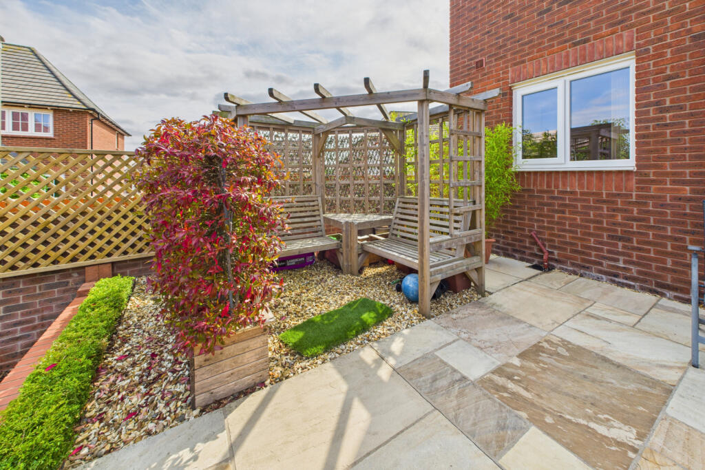 Rear Garden Aspect
