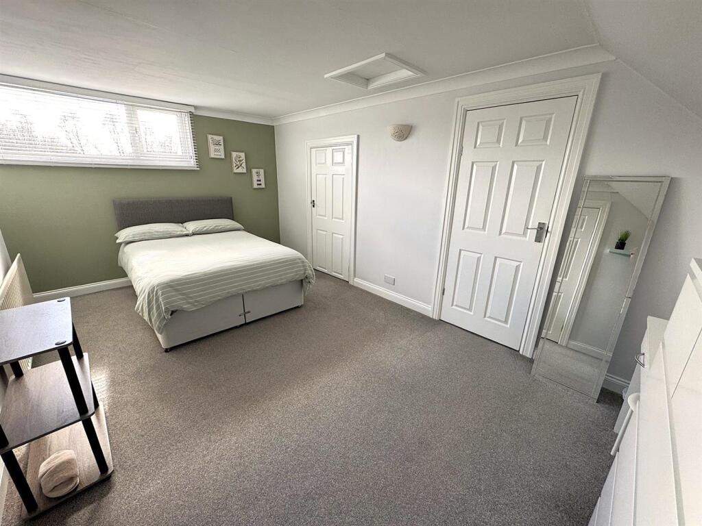 thumbnail_image3 (4).jpg