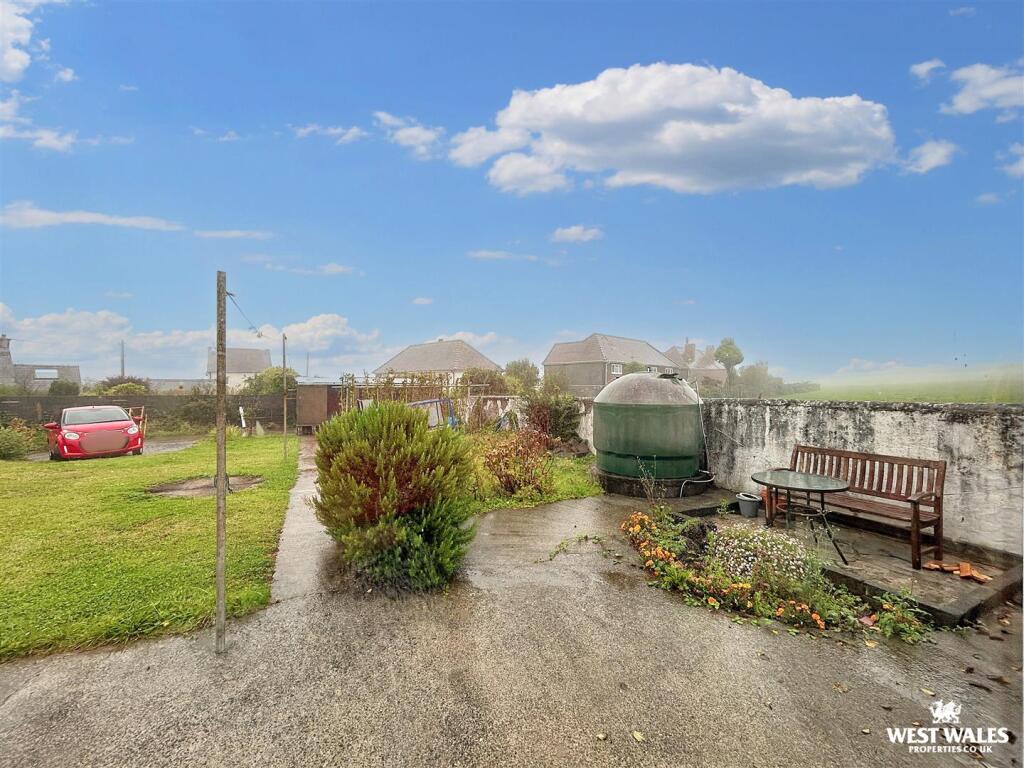 IMG_9498 blurred image.jpg