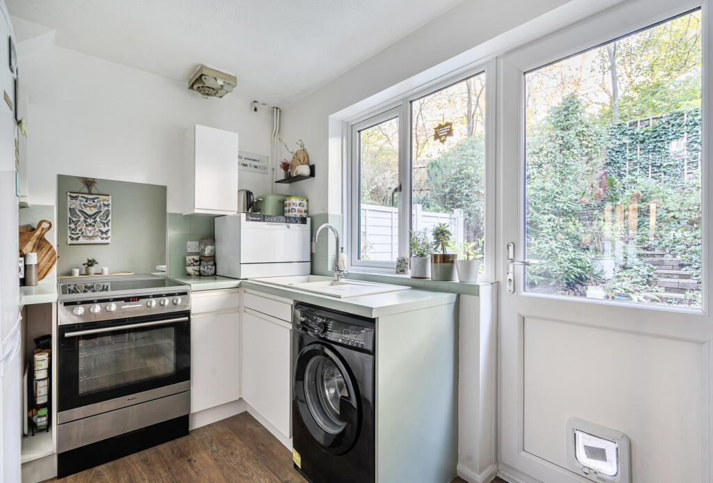 1384549-14-6925cf...