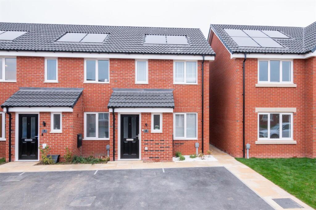 Alnwick P1800452 copy.jpg