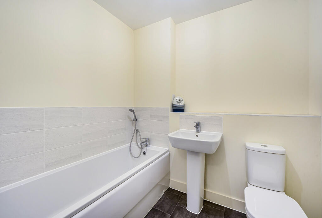 1354807-9-68c441a...