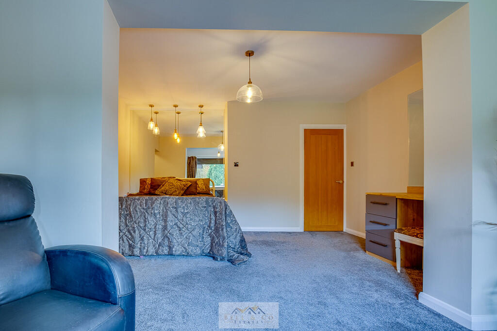 Bedroom 1.6