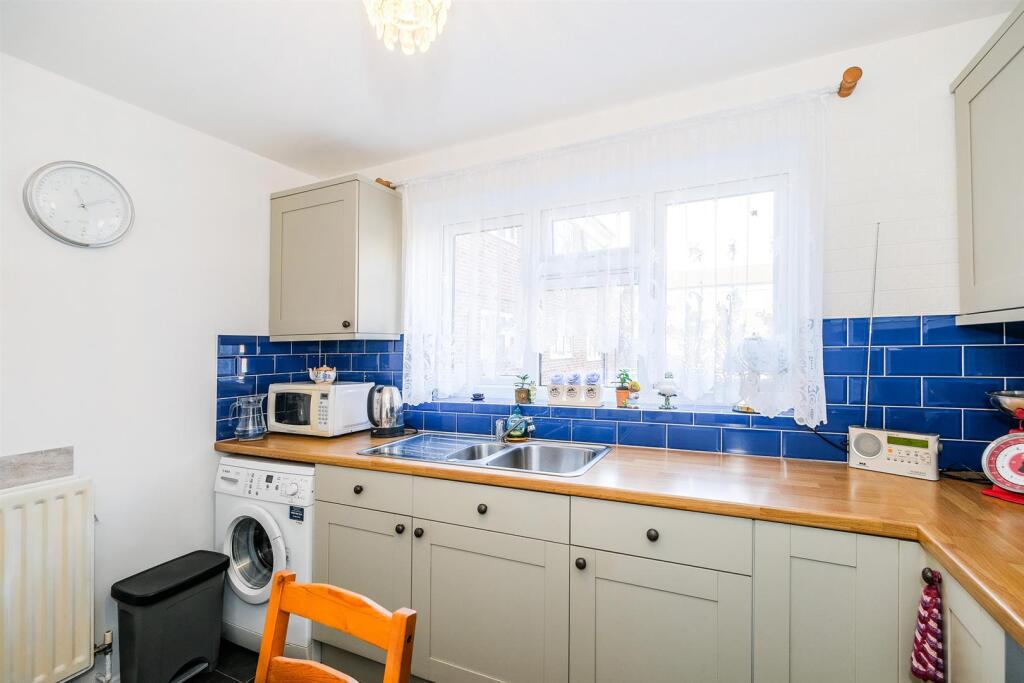 13 Samson Road-7_web.jpg