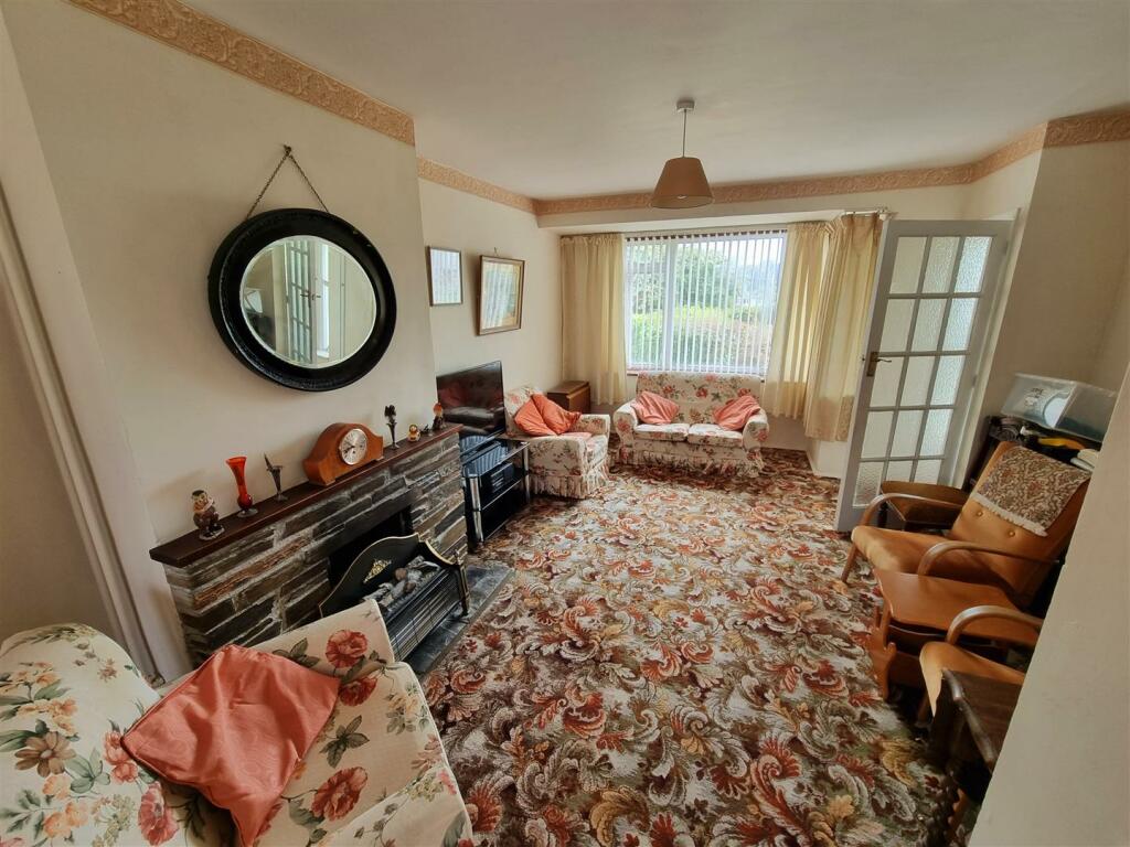 Sitting area.jpg