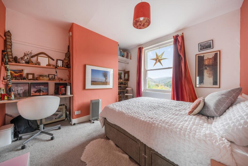 1364083-7-68ee5110e9396