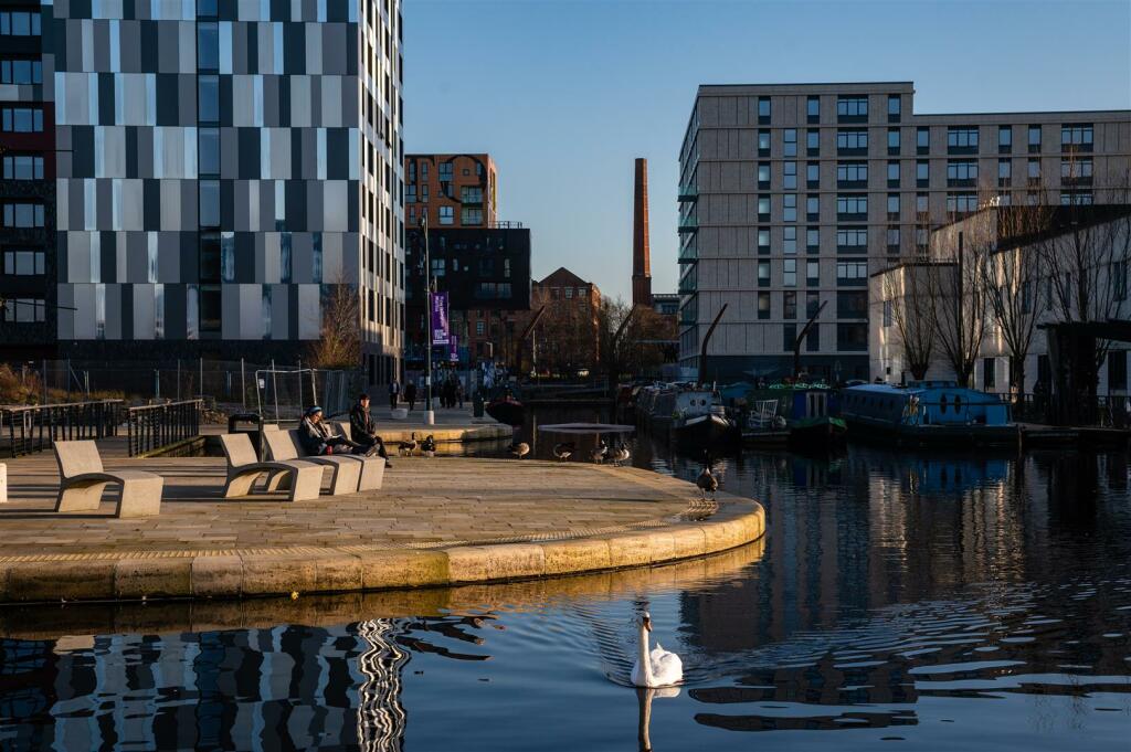 New Islington Marina.jpeg