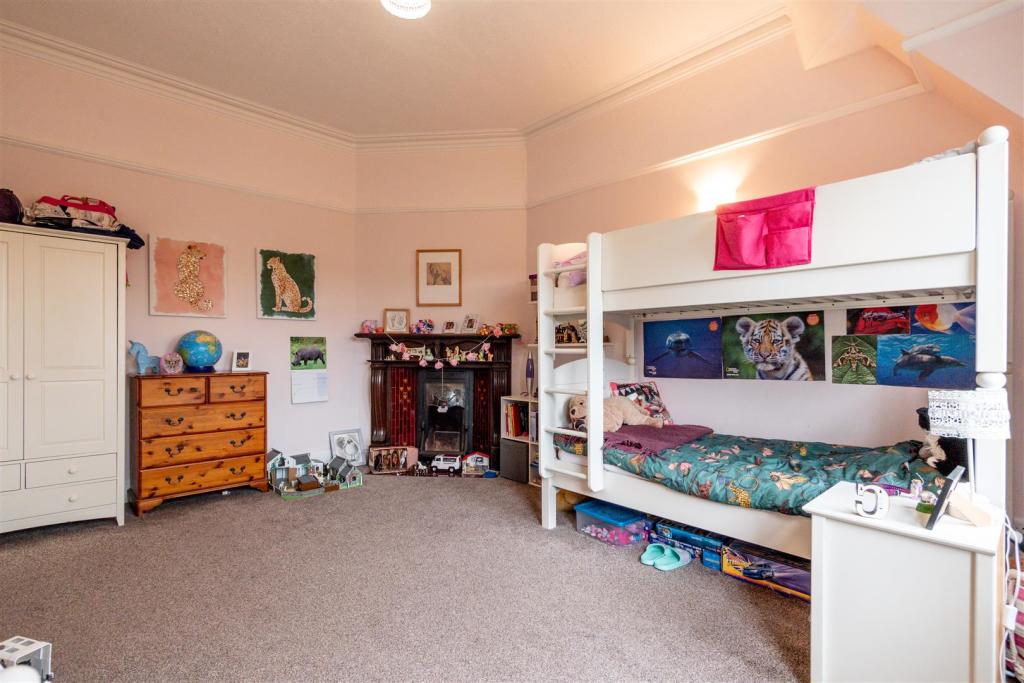 Bedroom 3 Aspect 2.jpg