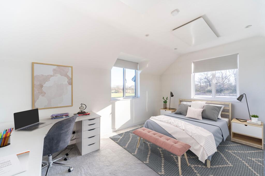 Bedroom 2 / Office