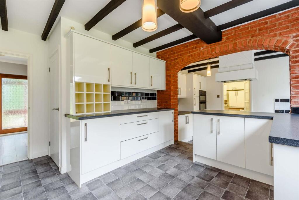 8456915-interior06-800.jpg