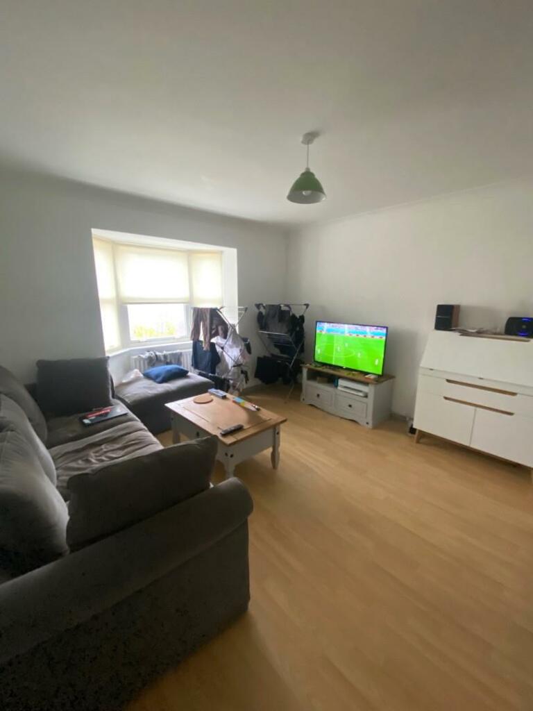23TS Living Room.jpeg