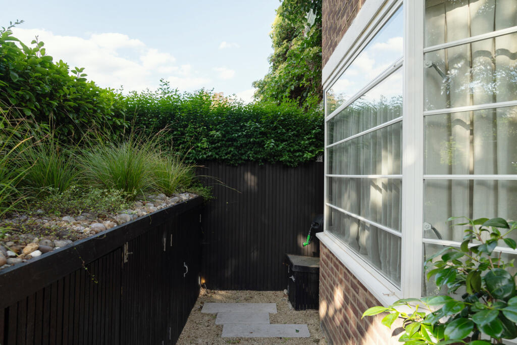 289276 - HOPEFIELD-AVENUE-EXT-06.jpg