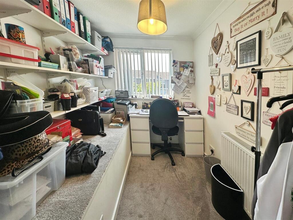 14c5b96c--4FA4-B146-3CA1BF0BA1ED-97422-00001F0AA09