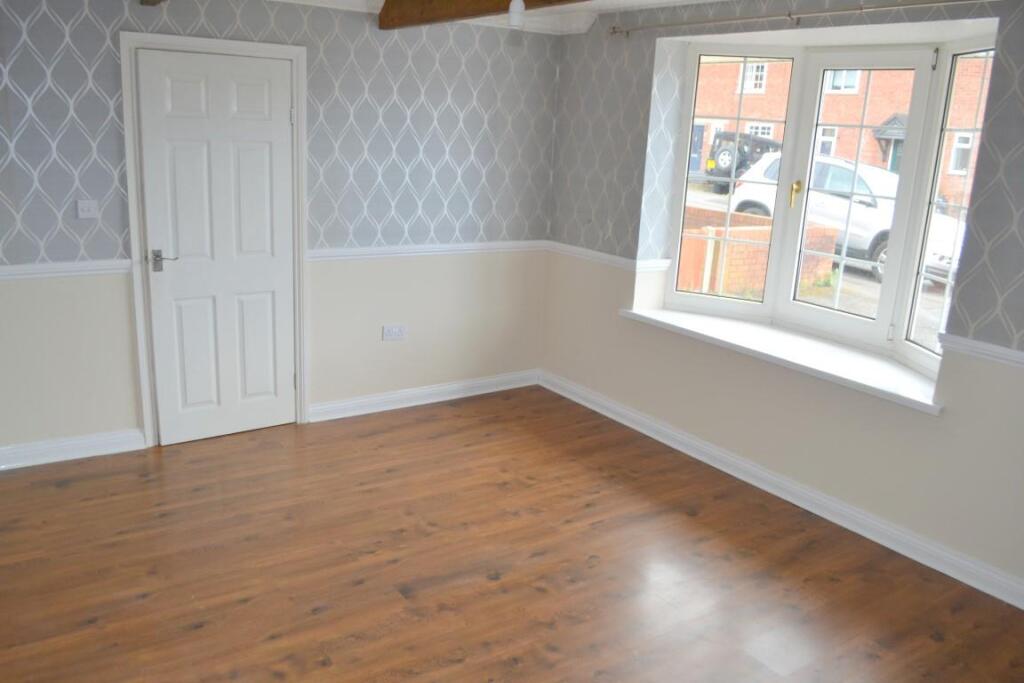 lounge 1 (Medium).JPG