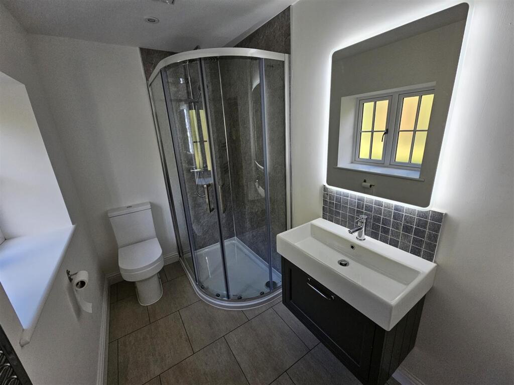 Ensuite