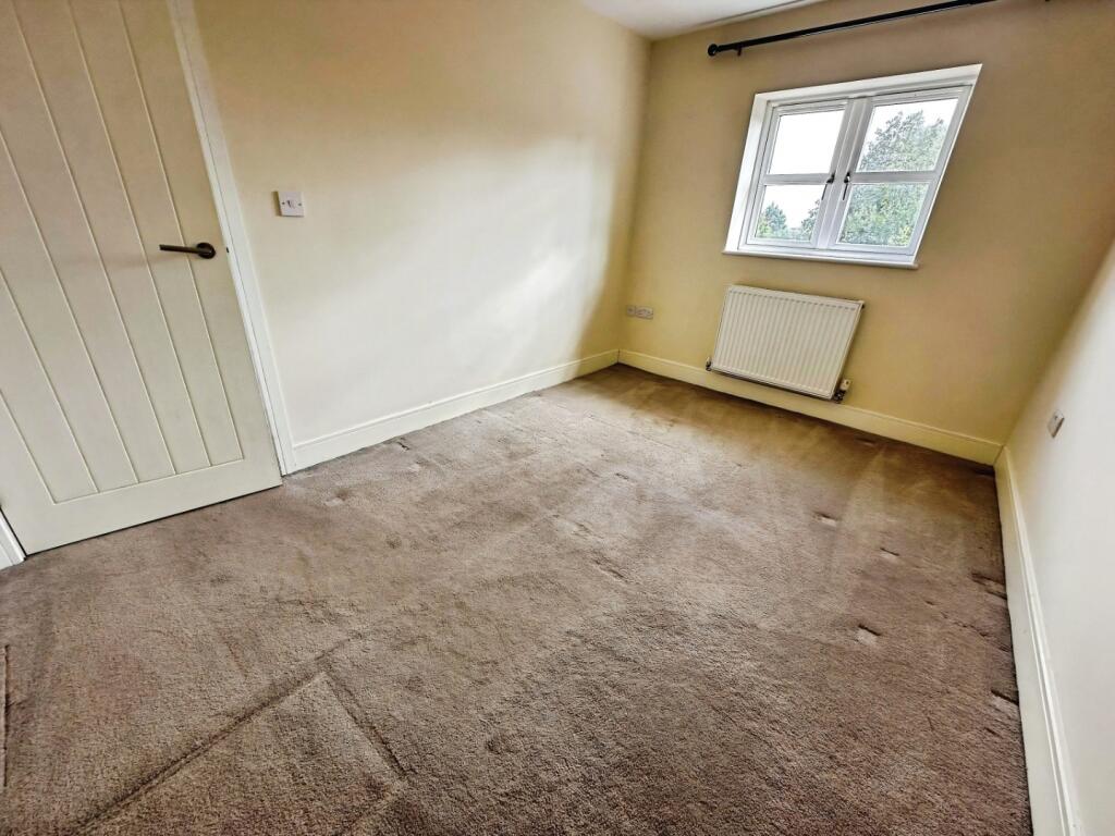 pbox-bedroom-333217.jpeg