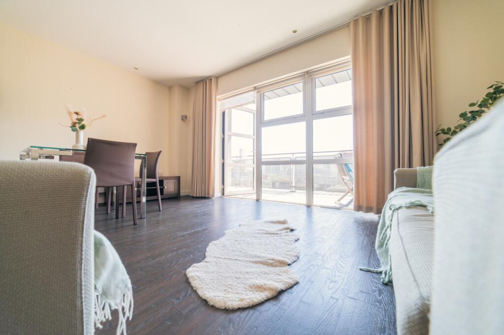 Award-winning Media team on EVERY Listing_21