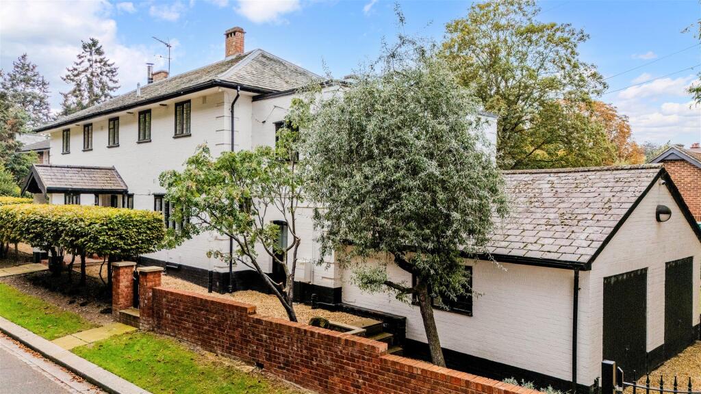 COLLEGE AVENUE- DRONE  (5).jpg