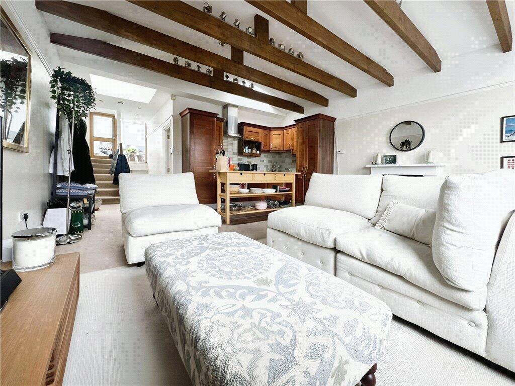 Kitchen/Living Room