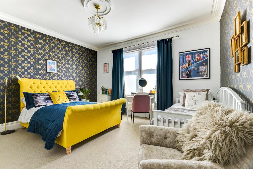 The Lodge NEW 150924 (4).jpg