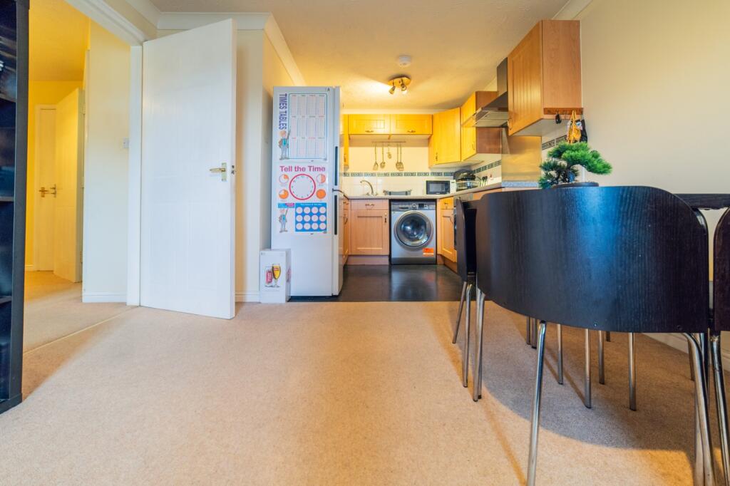 Call 02920 454555 to secure your viewing_4