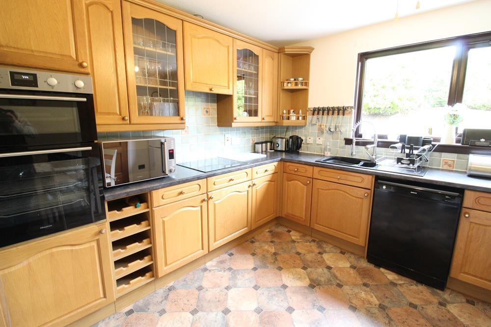 Dining kitchen 2