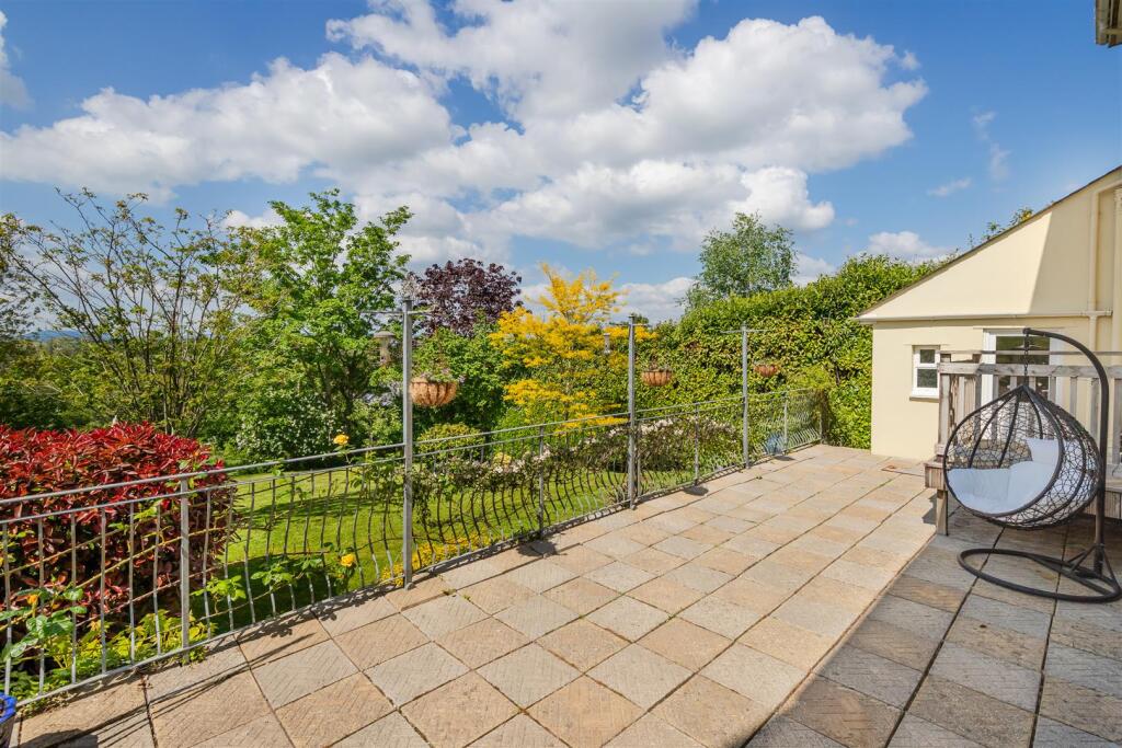 A05 - 14 Whitehill Road Newton Abbot - 250508.jpg