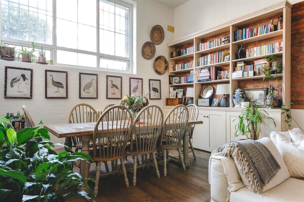 Academy Apartments-22.jpg