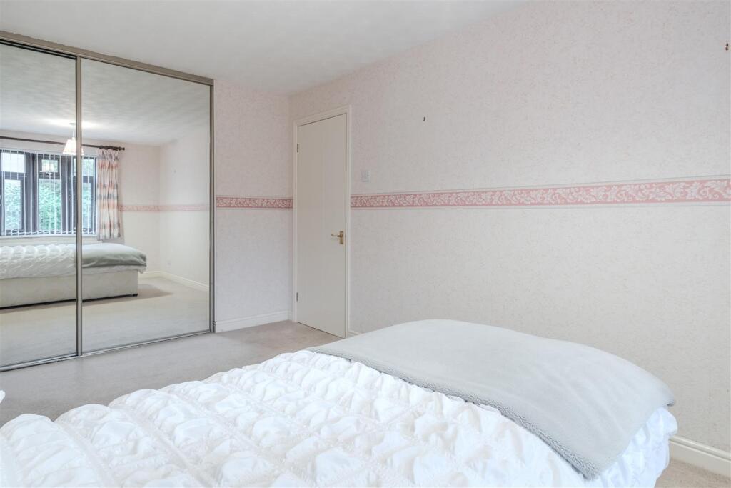 Bedroom 2-3.jpg