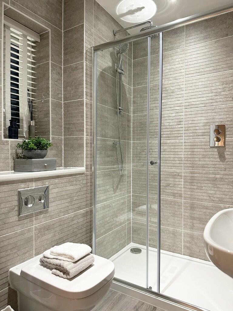 Example En Suite