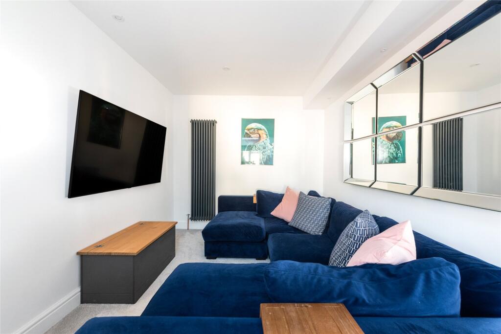 Snug/Guest Bedroom