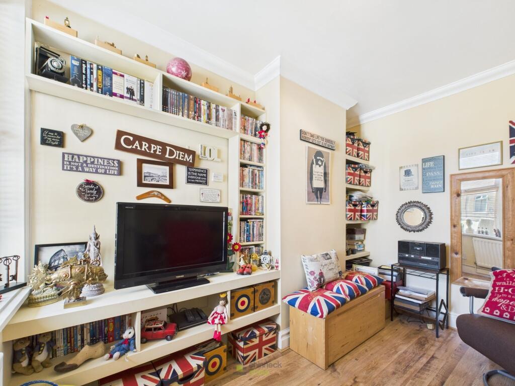 Living Room/Bedroom 3